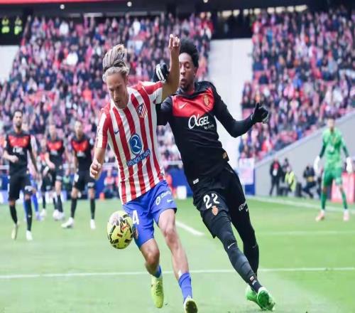 西甲第21轮马德里竞技队主场3比0战胜马略卡队