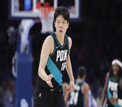 杨瀚森入选NBA全明星新秀赛，PK状元弗拉格对位克林根，赛程出炉
