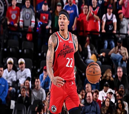 调整能力不错！手感不佳的快船侧翼新星依然得到了不少的分数