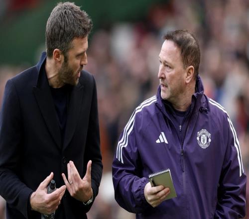 电讯报：霍兰的训练课程精确到秒，对战术的应用有着清晰思路