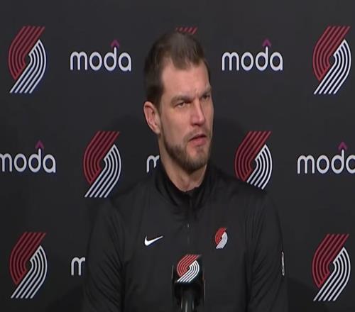 斯普利特：夏普小腿有点不适克林根再次展现了出色篮板能力