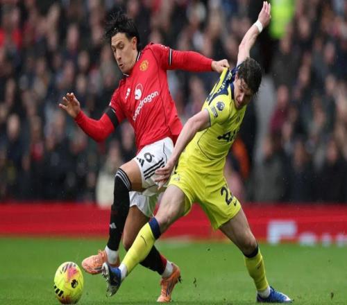 战神归来！利马连续4场英超首发他成曼联后场发牌器