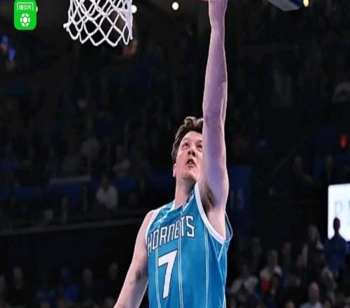 黄蜂126119老鹰豪取9连胜，克努佩尔23+8，杰伦约翰逊空砍31+9+8