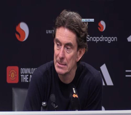 弗兰克：没觉得罗梅罗故意想拿红牌，不会撤他的队长职务