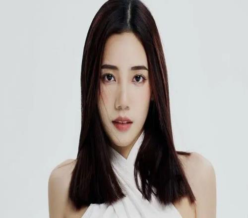 哈登这么大事，就得晚上说！！