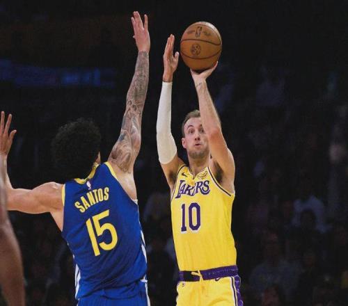 NBA春晚落幕！神射手湖人首秀！詹姆斯等来最强帮手