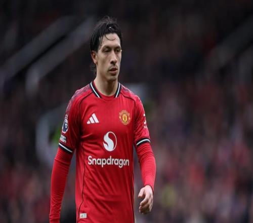 立竿见影，自利桑德罗伤愈复出首发以来，曼联9场比赛仅输1场