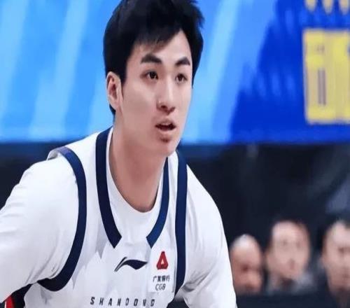 5分钟5犯毕业！前国手成山东负资产，愧对邱彪厚爱，留着有啥用