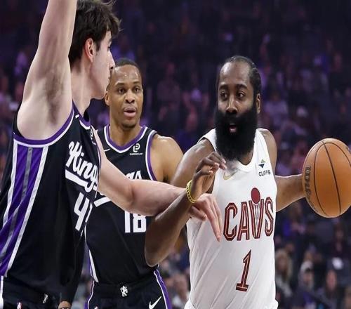 遭遇12连败，三巨头送不出去！本赛季确定失败的球队，或许该散伙