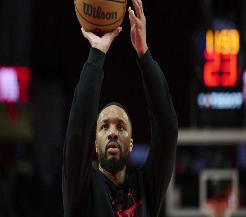 好消息，开拓者队利拉德虽本赛季未出战，仍将参加三分球大赛