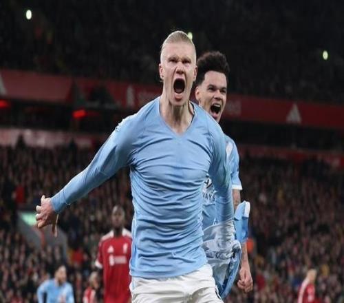 英超时代首次，曼城上次单赛季联赛双杀利物浦是193637赛季