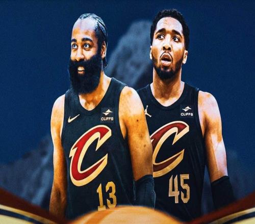 雄风犹在，詹姆斯哈登骑士队首秀力挽狂澜带队力克国王队