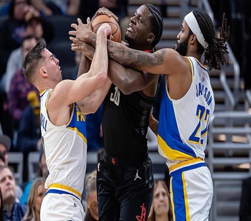 出场时间有限火箭替补中锋无法出场完全是因为能力下滑了