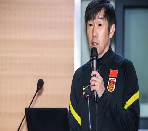 意外！能决定李昊在青岛西海岸首发的人不是郑智，而是这位大佬