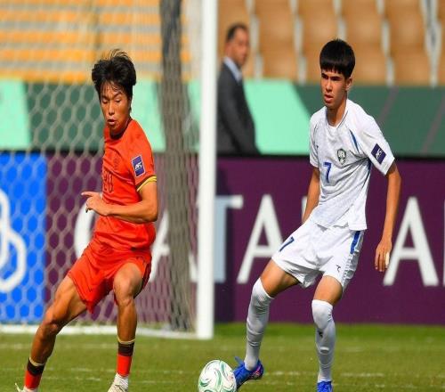 李镇全：我想先在中超站稳证明自己、拼进国家队，再考虑留洋