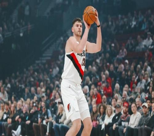 阿夫迪亚26+10+8二轮秀8记三分，马克西空砍30分，开拓者大胜76人