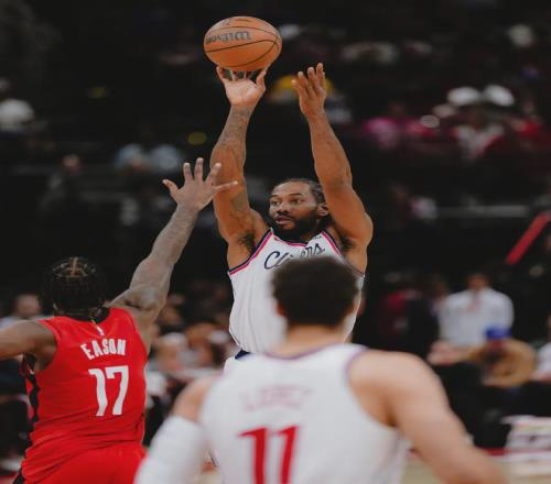 杜兰特1000场20+！NBA历史第四人！火箭冲进西部前三