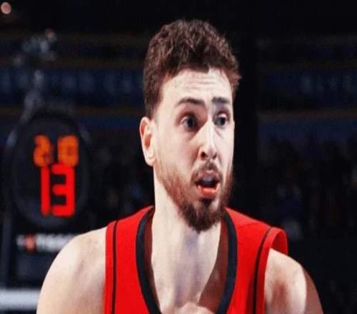 火箭3将终回暖！申京打爆内线，谢泼德找回准心，阿门攻守兼备