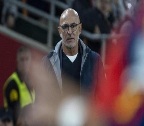 阿斯：巴萨认为霍安值得入选西班牙，但德拉富恩特仍坚持主见