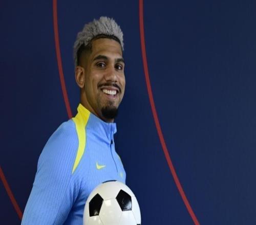 阿劳霍：我没想过不再踢球，很意外其他联赛的球员也支持我