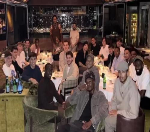 姆巴佩、维尼修斯组织皇马全队晚宴，球员多凌晨1点后离场