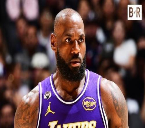 连续21年最佳阵容纪录终结！詹姆斯失去评奖资格