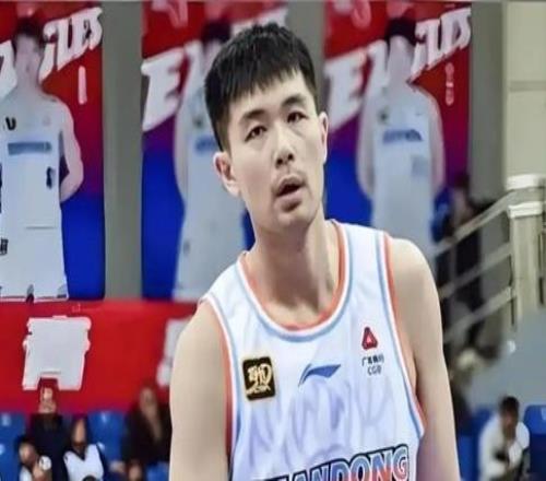 山东男篮奇葩引援的背后，或是多重利益博弈之下相互妥协的产物