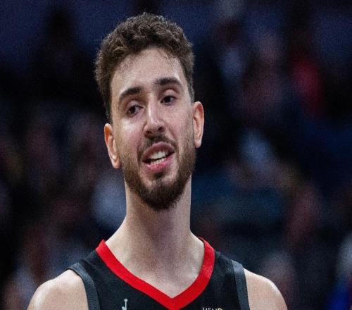 火箭102105快船球队评价：7人及格，2人崩盘，乌度卡卧底