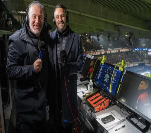 桑德兰主场包厢里传出咒骂声，现场解说员调侃：包厢里很热闹