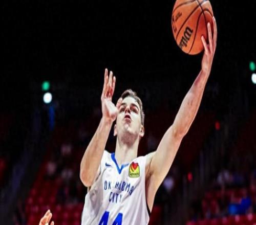 可怜的天才，才20岁就两度重伤，还患上癌症，时隔2年重返赛场！