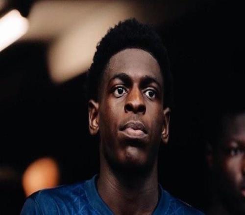 每体：巴黎青训后卫恩兰杜被经纪人推荐给巴萨，拜仁对他有意