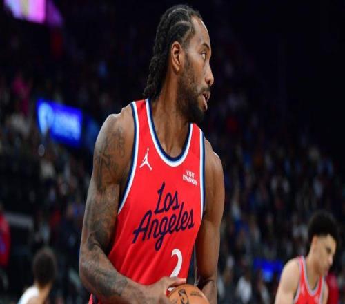 27战20胜，带伤绝杀火箭队！哈登离队小卡燃尽美媒送4大买断目标