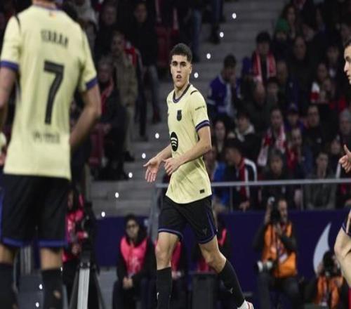 库巴西对队友的表现不满，他与孔德及几名中场球员均有交流