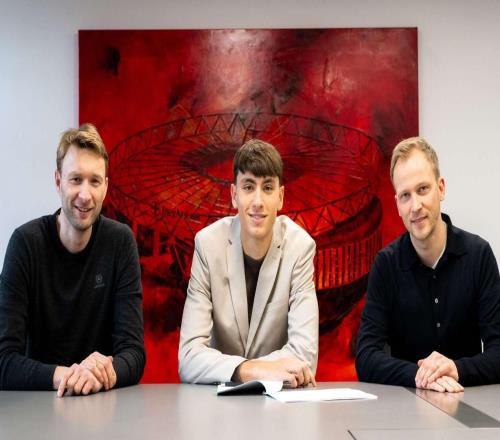 官方：勒沃库森签下红星17岁中锋达米亚诺维奇，球员今夏加盟