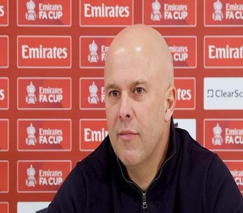 斯洛特：我还是倾向比赛中有VAR索博的领导力仍有提升空间