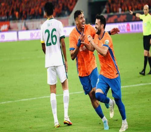 中超16队外援情况，泰山队等10队五外援齐整，两队全员更换