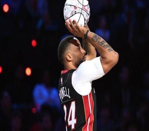 鲍威尔：热火绝对是一个我想留下来的地方