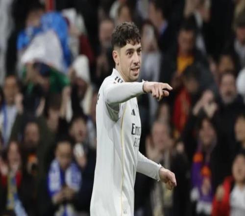 马卡：右路三人组频繁换位，阿韦洛亚成功激活巴尔韦德