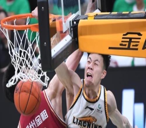 NBA竟然输给了CBA这扣篮大赛太拉跨了：张镇麟去都能夺冠