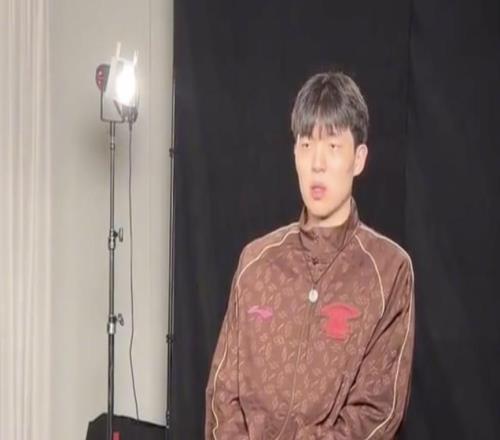 杨瀚森心中历史最佳阵容：东契奇&乔丹&詹姆斯&浓眉&约基奇