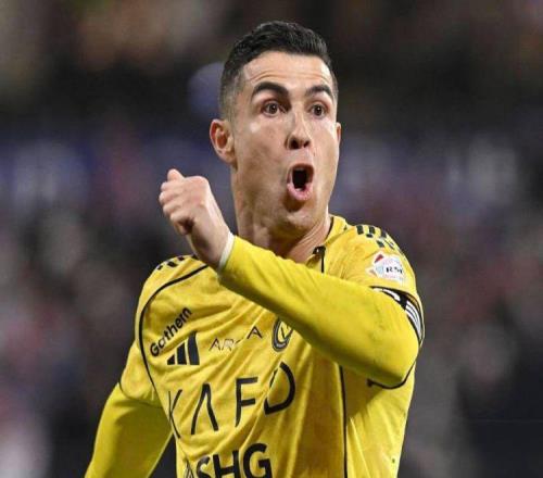 足坛打进最快500球的人是谁C罗仅排第三，凯恩用时743场完工