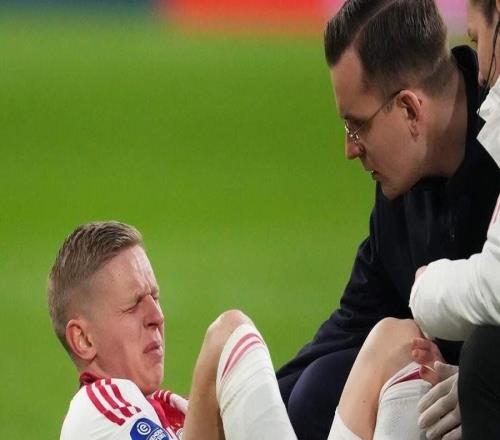 津琴科150万从阿森纳转会贾府后合计出场20分钟，如今赛季报销