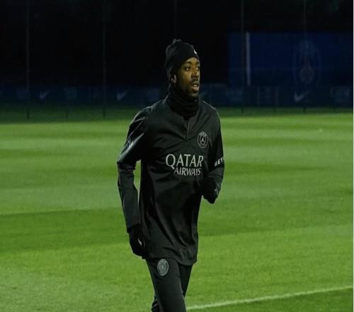 队报：登贝莱训练中出现腿部不适，对阵摩纳哥能否出场成疑