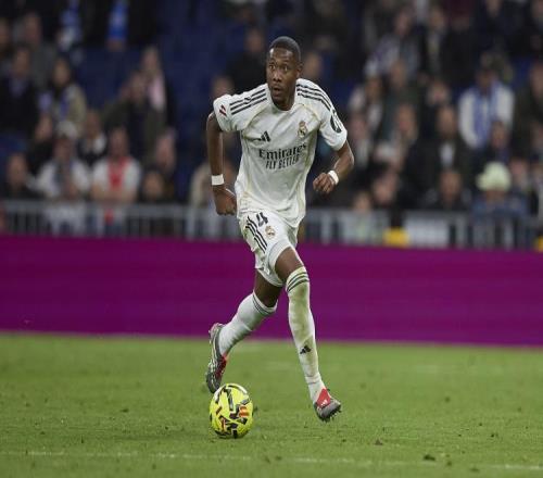 老佛爷也看走眼了！阿拉巴将夏窗离队，5年出场126场狂赚1.1亿欧