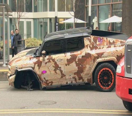 车祸，黄蜂队球星拉梅洛鲍尔在夏洛特市中心发生车祸