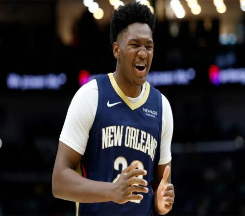 2换1，F级交易！鹈鹕亏麻了！