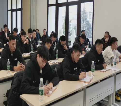 公布！中国男篮亚洲第十一