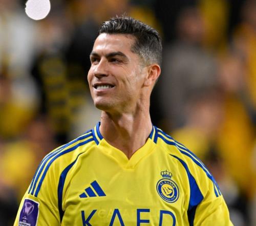 31场38球！C罗点评姆巴佩：他不擅长踢中锋，如果我在皇马会教他