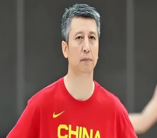 大胆预测，中国男篮12人大名单！徐杰徐昕入选，赵继伟庞峥麟出局