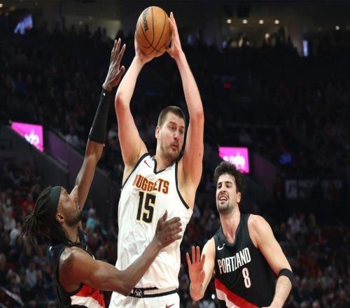 酣畅淋漓，约基奇带领掘金队以54分的分差大胜开拓者队